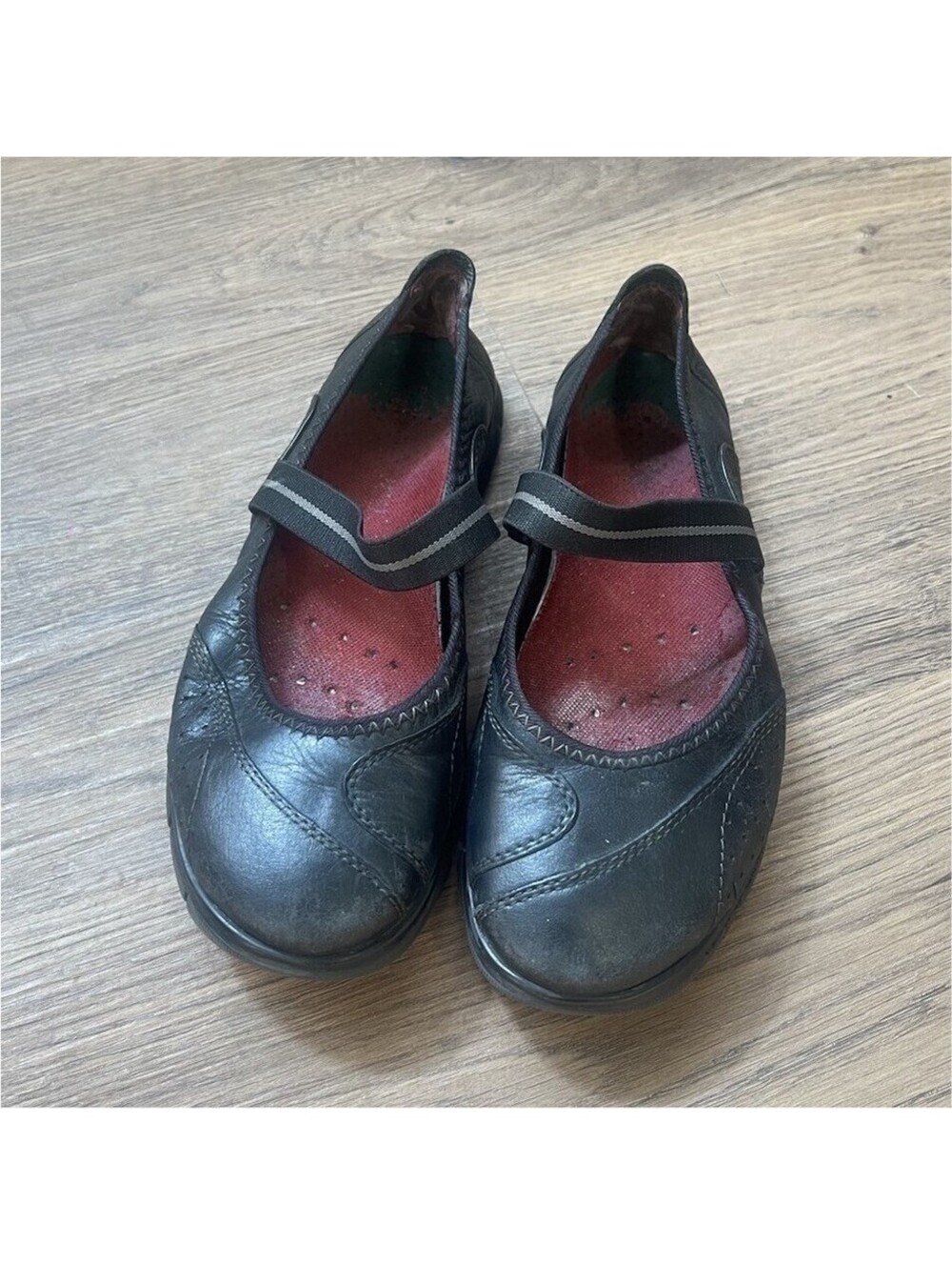 Earth Shoes Black Leather Mary Jane Flats Comfort Shoes Women Size [6.5]